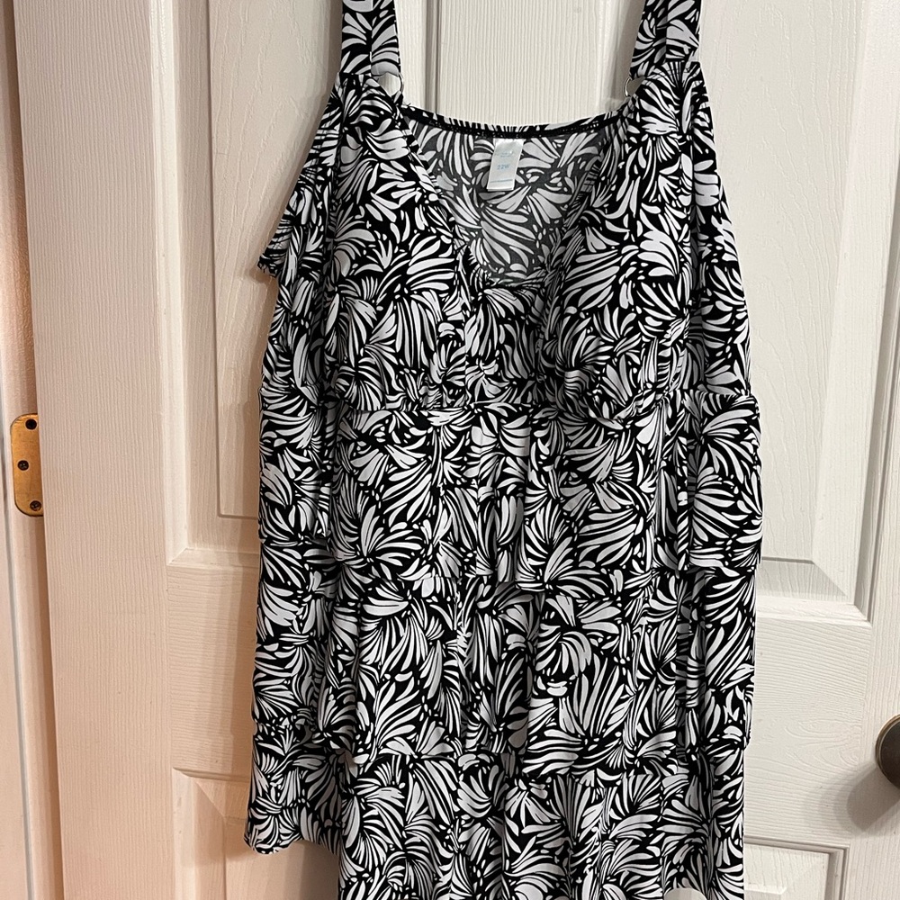 Black And White Floral Bal Harbour swimsuit